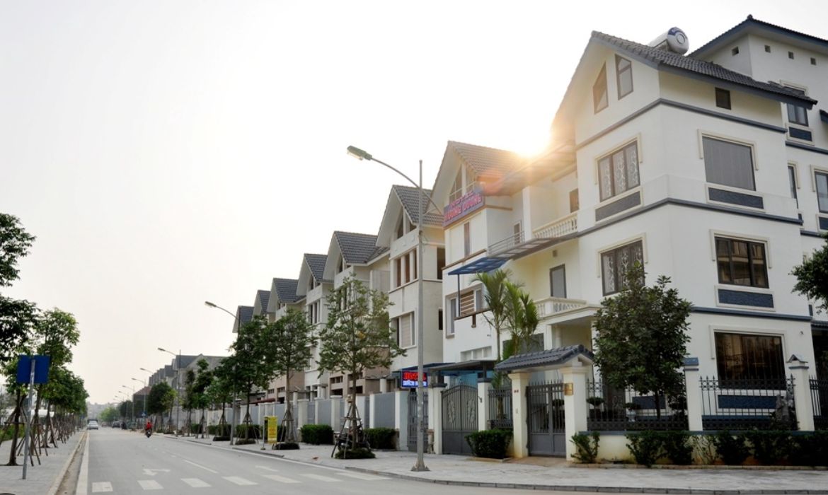 Bán cắt lỗ biệt thự KĐT Dương Nội Hà Đông hướng Tây tứ trạch, DT 316m2, thiết kế hiện đại